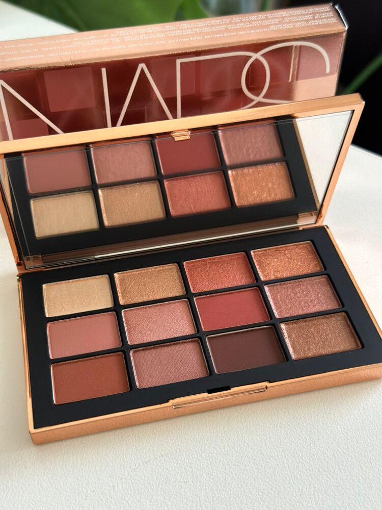 پالت سایه نارس